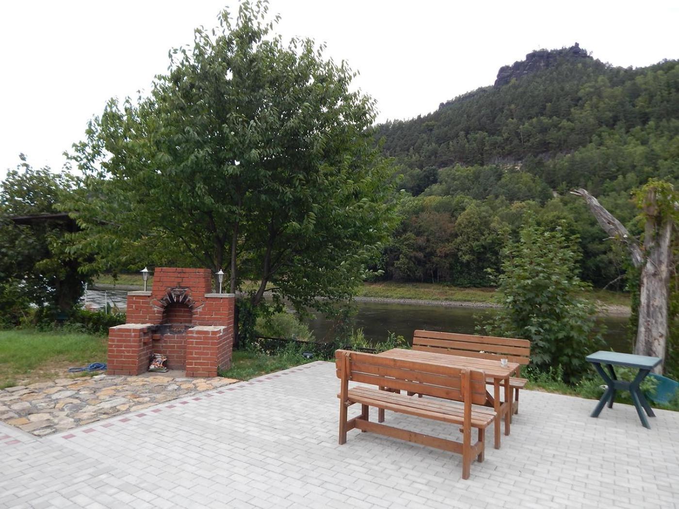 Campingplatz Am Treidlerweg Königstein Exterior foto